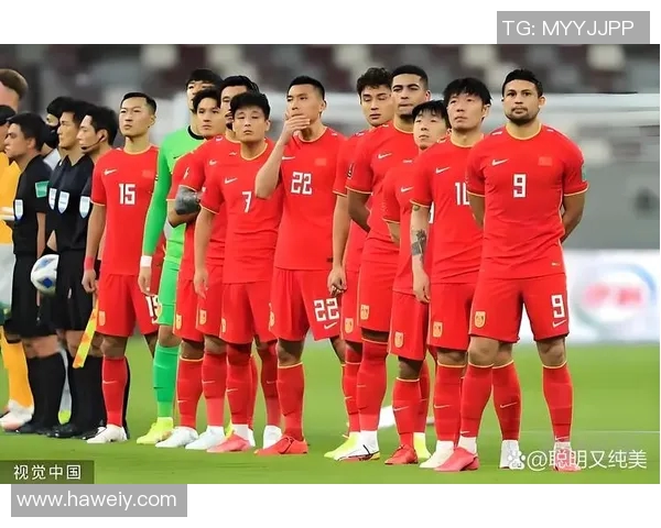 足球队球员背后号码的象征意义与球星身份解析 足球队球员背后号码的象征意义与球星身份解析